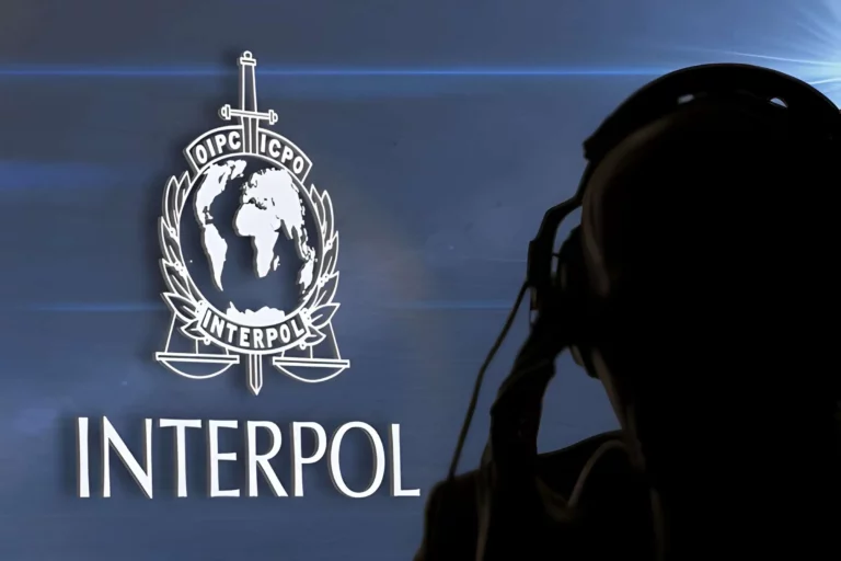 How to remove an international warrant?
